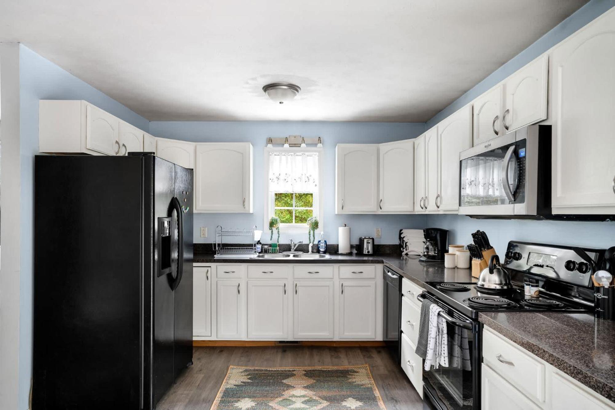 Modern Decor, Hot Tub, Fire Pit & River Access! Luray Luaran gambar